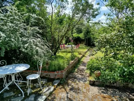 Charmante maison avec jardin en face du parc, proche commerces et attractions touristiques - Photo 21