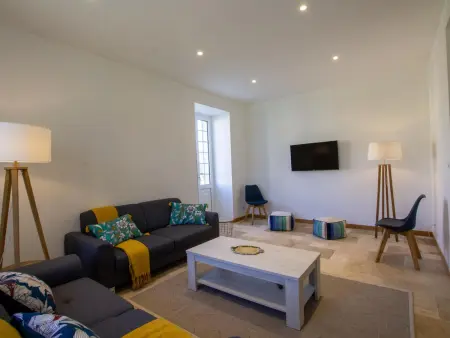 Grande maison rénovée avec piscine privée et parc, idéale pour vacances en famille en Dordogne - Photo 3