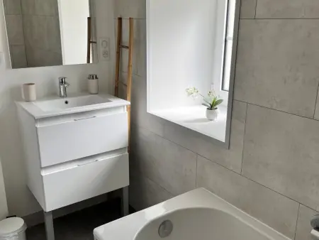 Grande maison rénovée avec piscine privée et parc, idéale pour vacances en famille en Dordogne - Photo 17
