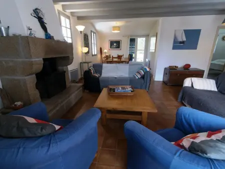 Maison indépendante avec joli jardin près de Le Palais - Photo 2