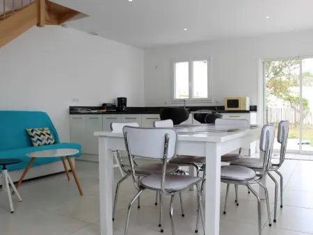Maison de village avec jardin clos, 6 couchages, Saint Denis d'Oléron - Photo 2
