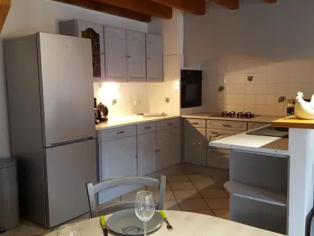 Gîte en Pierre avec Piscine Privée et Terrasse Couverte - Photo 4