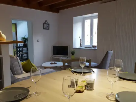 Gîte en Pierre avec Piscine Privée et Terrasse Couverte - Photo 5