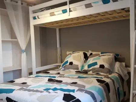 Gîte en Pierre avec Piscine Privée et Terrasse Couverte - Photo 8