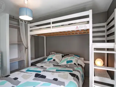 Gîte en Pierre avec Piscine Privée et Terrasse Couverte - Photo 16