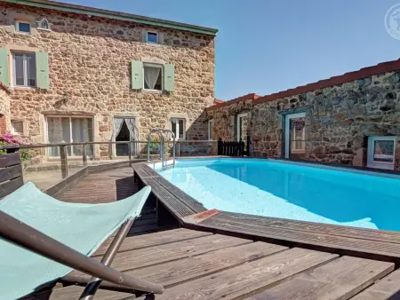 Gîte en Pierre avec Piscine Privée et Terrasse Couverte - Photo 20