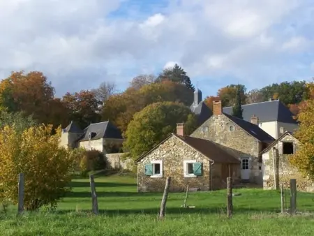 Gîte spacieux rénové en 1850 avec grand jardin, terrasse, jeux pour enfants et équipements modernes ! - Photo 4