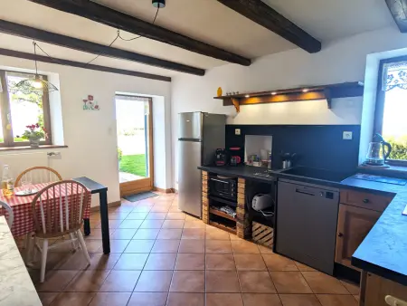Gîte familial calme avec jardin, wifi et équipements bébé, animaux acceptés - Photo 8
