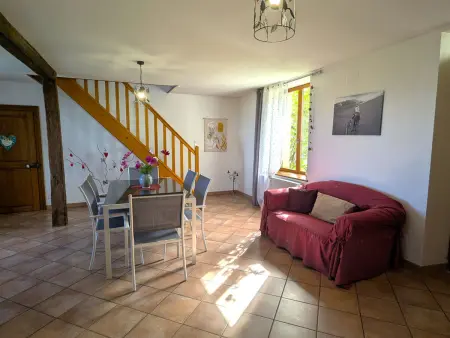 Gîte familial calme avec jardin, wifi et équipements bébé, animaux acceptés - Photo 9