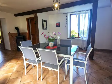 Gîte familial calme avec jardin, wifi et équipements bébé, animaux acceptés - Photo 13