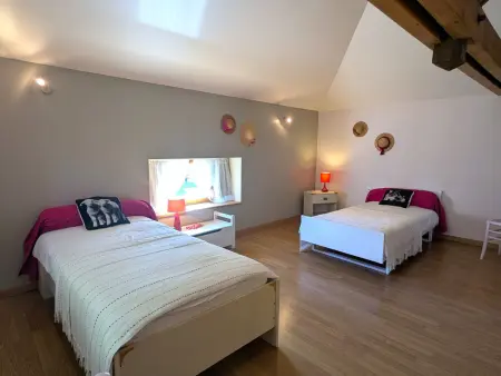 Gîte familial calme avec jardin, wifi et équipements bébé, animaux acceptés - Photo 21