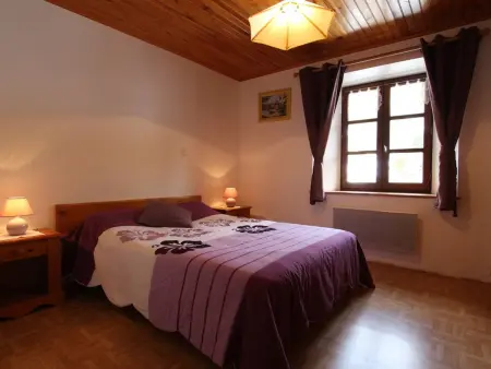 Maison en pierres avec terrain près du Massif du Mézenc, idéale pour un séjour nature en famille - Photo 3