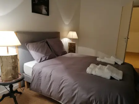 Gîte familial au calme avec parc et jardin, pour 8 personnes, près d’un château historique - Photo 9