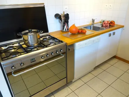 Maison calme à Juzet-de-Luchon avec jardin, terrasse, parking, et wifi - Photo 5