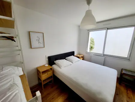 Maison Rénovée 5 Chambres, WiFi, Parking, à 800m du Marché et 1km Plage - Photo 13