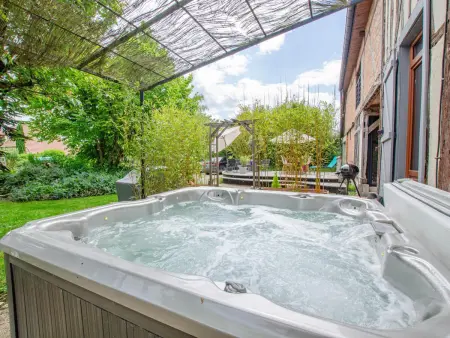 Gîte charmant avec sauna et jacuzzi, 2 chambres - Photo 2