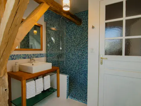 Gîte charmant avec sauna et jacuzzi, 2 chambres - Photo 15