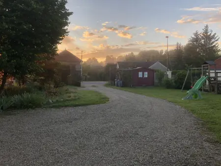 Gîte charmant avec sauna et jacuzzi, 2 chambres - Photo 25