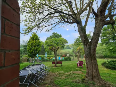Fermette au calme avec piscine, jardin et étang de pêche - Photo 19
