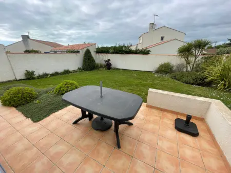 Charmant pavillon avec jardin clos, terrasse, et tout confort, à 950m de la plage des Sables-d'Olonne - Photo 10