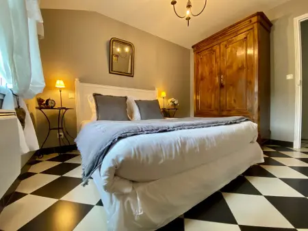 Gîte de charme avec piscine chauffée et WiFi - 2 chambres - Photo 8