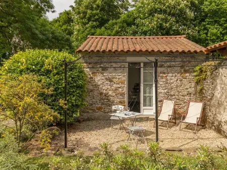 Gîte de Charme avec Jardin Privé près de Nantes, Accès Facile, Équipé Tout Confort - Photo 1