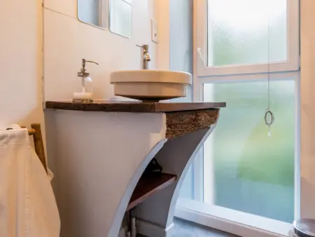 Gîte cosy aux portes de Nantes, terrasse privée, vélos, Wifi, draps inclus - Photo 9
