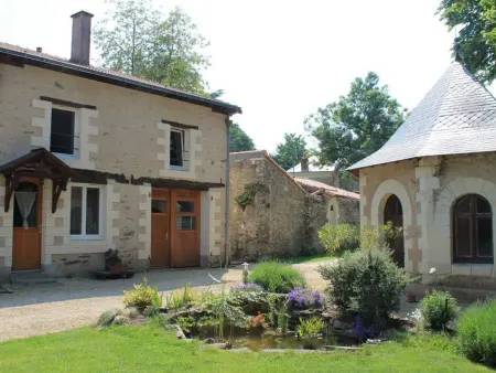 Gîte cosy aux portes de Nantes, terrasse privée, vélos, Wifi, draps inclus - Photo 10