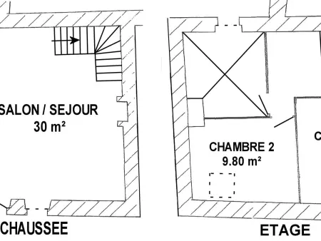 Maison rénovée typique, calme, proche mer, 2 cours fermées, cheminée et équipements pour enfants. - Photo 12