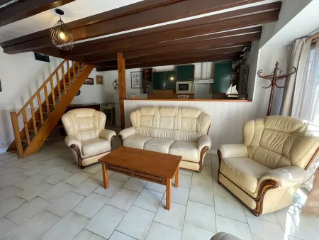 Gîte Charmant avec Cheminée, Jardin Clos et Equipements Bébé à Proximité de la Côte - Photo 5
