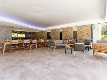 Villa Contemporaine avec Spa, Sauna, Piscine et Île Privative près de Nantes - Photo 14