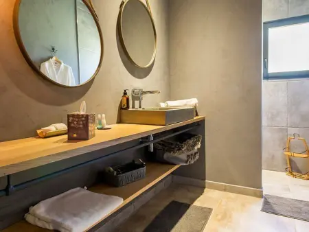 Villa Contemporaine avec Spa, Sauna, Piscine et Île Privative près de Nantes - Photo 21