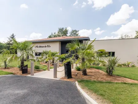 Villa Contemporaine avec Spa, Sauna, Piscine et Île Privative près de Nantes - Photo 23