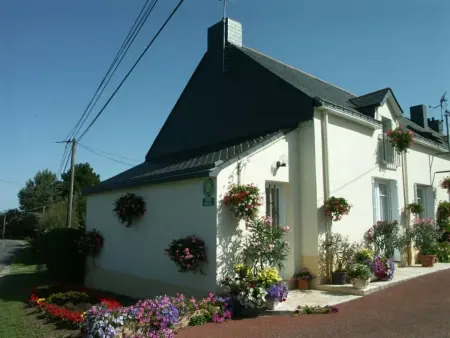Location saisonnière: Gîte cosy avec jardin clos, proche plages et parc de Brière, wifi inclus! - Photo 1