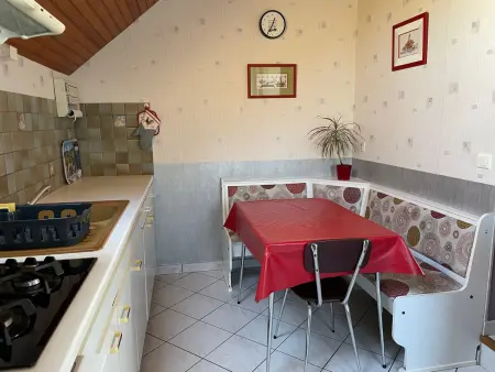 Location saisonnière: Gîte cosy avec jardin clos, proche plages et parc de Brière, wifi inclus! - Photo 3