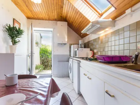 Location saisonnière: Gîte cosy avec jardin clos, proche plages et parc de Brière, wifi inclus! - Photo 6