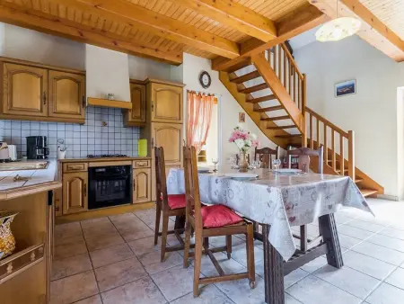Maison de Charme Proche Côte avec Jardin, 3 Chambres & Equipements Bébé - Photo 2