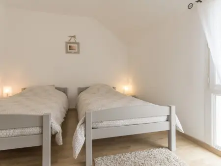 Gîte Confortable avec Jardin, Proche Mer et Ville, Équipé pour Familles, Vélo Inclus - Photo 5