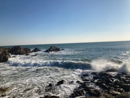 Charmante maison rénovée au calme avec jardin privatif, à 500m des plages et proche commerces - Photo 28