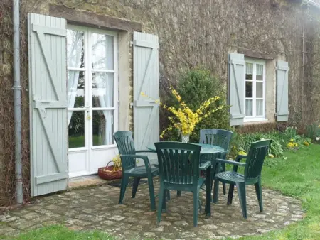 Gîte charmant avec cheminée, jardin privé et 3 chambres dans un ancien corps de ferme - Photo 8
