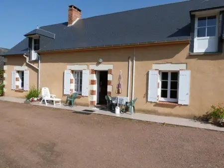 Charmante Fermette Rénovée avec Terrasse Privative et Vélos, 2 Chambres, Proche Le Lude - Photo 4