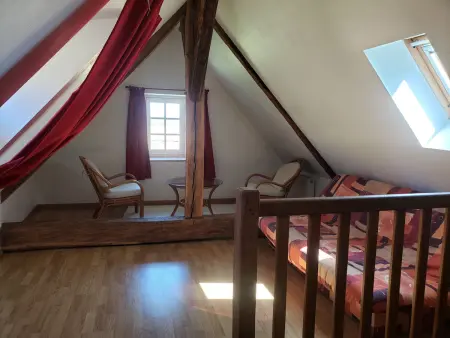 Charmante maison paysanne rénovée avec grand terrain, proche de la rivière et du village médiéval - Photo 11