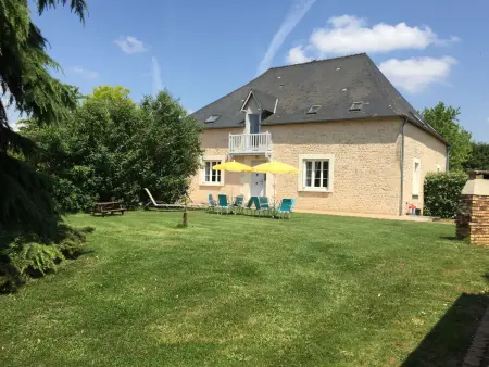 Manoir de charme avec jardin, salle de jeux et proche du Mans (25 min) - Photo 1