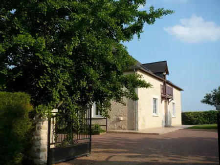 Manoir de charme avec jardin, salle de jeux et proche du Mans (25 min) - Photo 13