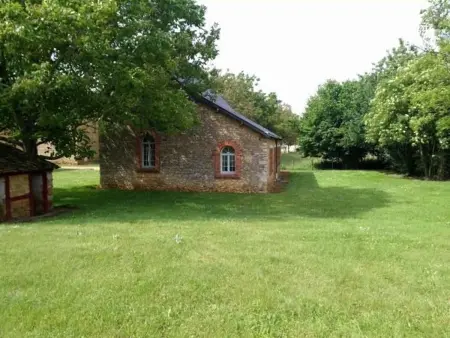 Gîte familial & authentique avec jardin arboré, entre Angers & Le Mans, idéal visites & détente - Photo 4