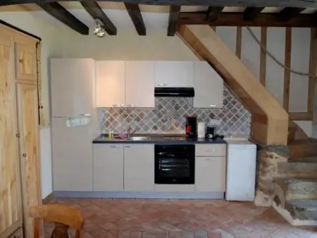 Gîte charmant avec piscine chauffée, tennis et jardin près de Beaumont-sur-Sarthe - Photo 7