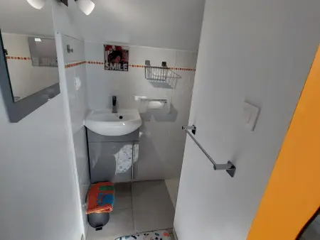 Gîte tout confort près du circuit des 24H du Mans - 3 chambres, jardin et parking privé - Photo 23