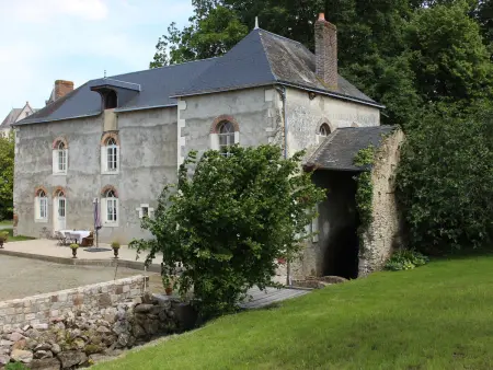 Charmant gîte près du Mans : calme, confort, commerces à proximité, idéal pour 2 pers. - Photo 9