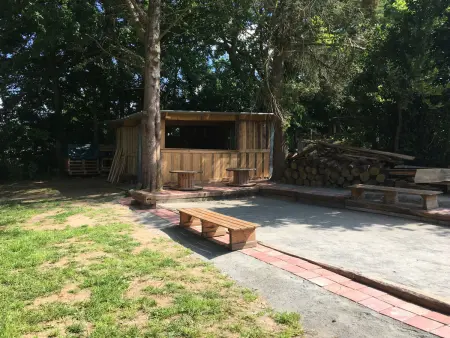 Grande maison familiale avec jardin, terrasse et équipements de loisirs, proche forêt de la Charnie - Photo 1