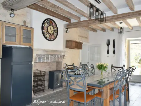 Grande maison familiale avec jardin, terrasse et équipements de loisirs, proche forêt de la Charnie - Photo 4